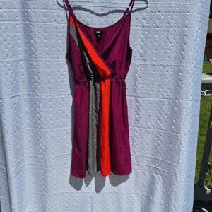 Mossimo Women's Mini Silky Dress size XSmal Berry/Orange & Grey